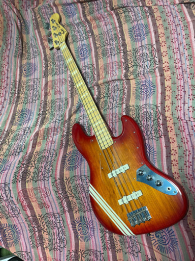 Fender japan JB75 | camaracristaispaulista.sp.gov.br