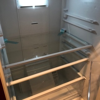 【値下げ】［使用約一年］AQUA2ドア冷蔵庫ルージュ184L