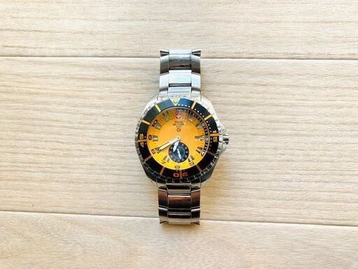 SWISS MILITARY スイスミリタリー 腕時計 オレンジ