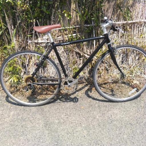 Weekend bikes クロスバイク　走行少　綺麗