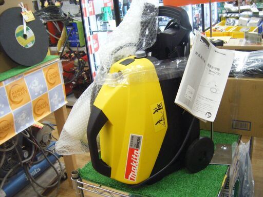 マキタ　高圧洗浄機　HMW700　中古品