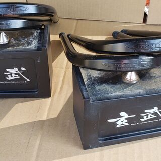 中古 200系ハイエース 玄武 ローダウンブロック 3インチ フルセット 中古 200系ハイエース 玄武 ローダウンブロック 3インチ フルセット