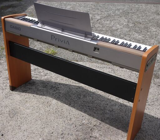CASIO カシオ デジタルピアノ Privia プリヴィア PX-100 88鍵盤 電子ピアノ コンパクトサイズ リアルなピアノ音