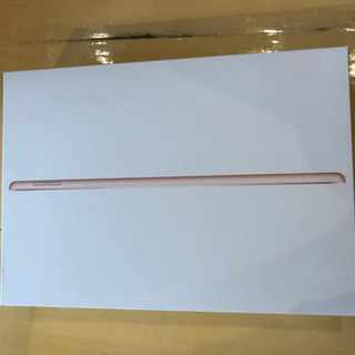 ほぼ新品　iPad 第8世代 Wi-Fiモデル