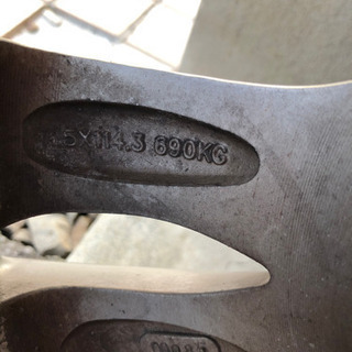 夏タイヤ195/65/R15 AZR65ノアに使用してました