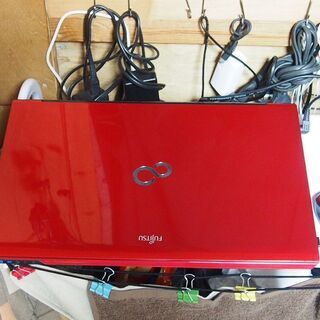 RED-PC!!富士通FMVA40KRJ2 SSD240/8GB/DVD付/office2019付き!