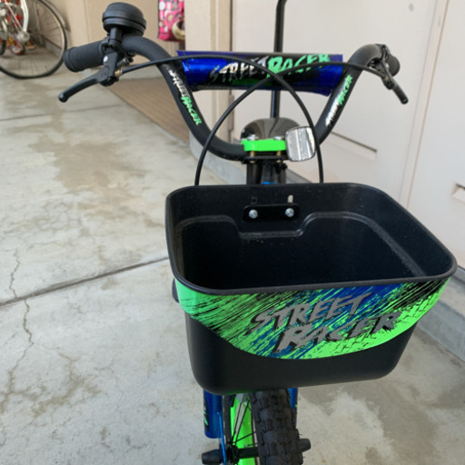 12インチ 補助輪付き自転車