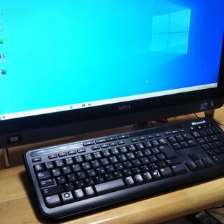 23インチ画面の一体型 見やすいです。 - パソコン