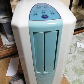 冷房機　除湿器（定価50,000円）