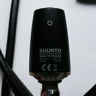 SUUNTO ダイビングコンピューターDⅩ ＋ トランスミッター セット