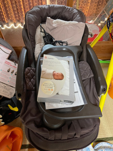 アップリカ ユラリズムオートHIDX エルゴ抱っこ紐 カトージバウンサーバンボなど