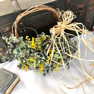 受注制作ユーカリと紫陽花と花々のリース 受注制作ユーカリ紫陽花リース