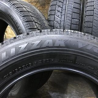 BS BLIZZAK VRX 215/60R16 16インチ スタッドレス 4本 2018～19年製 