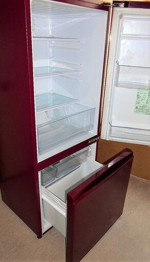 ●AQUA 冷蔵庫（新品からの使用少ない）