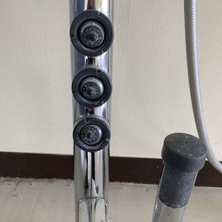 TOTO　TMC95　多機能シャワー（シャワーバー）USED品