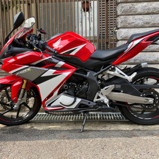 締切もうすぐ！CBR250rr 2017年式 美品 【公式通販】