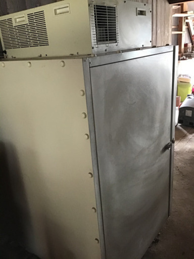 玄米保冷庫 DTS-10E 中古品 値段交渉受付します。