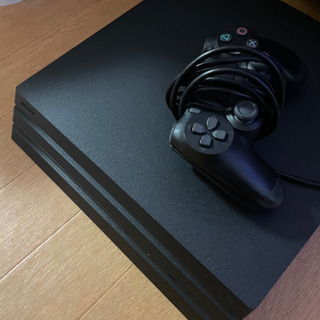 ps4プロ1TBジェットブラック美品　社外コントローラー美品コード付き