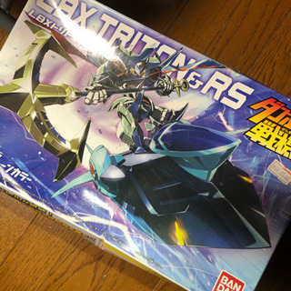 S.H.Figuarts（真骨彫製法） 仮面ライダーファイズ アクセルフォーム ダンボール戦機まとめ売り値引き交渉◯ （ダンボール戦機の中古