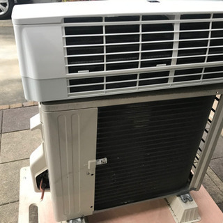 名古屋市近郊配送可能】シャープ 2.2kwルームエアコン AY-H22H-W 名古屋市近郊配送可能】シャープ 2.2kwルームエアコン AY-H22H-W