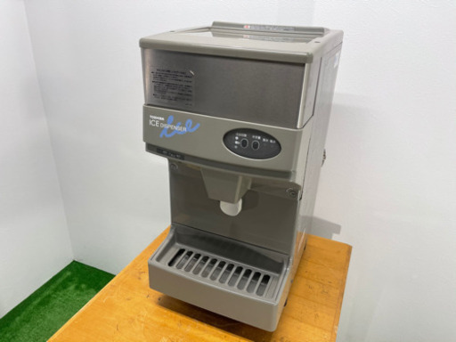 品質一番の 東芝/TOSHIBA　業務用　チップアイスディスペンサー　製氷機　店舗　飲食店　RTI-61CDSL その他