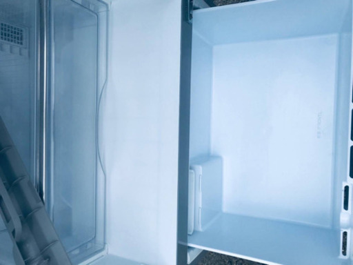 256番AQUA✨ノンフロン冷凍冷蔵庫✨AQR-261A‼️ - 冷蔵庫 