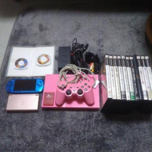 【値下げ】PS2本体(77000番)とソフト11本＋おまけPSP(3000番)DSLite