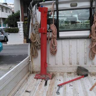 バイク積み　　手動クレーン　⁂　１万円　⁂ビッグスクーター等 バイク積み 手動クレーン ⁂ 1万円 ⁂ビッグスクーター等