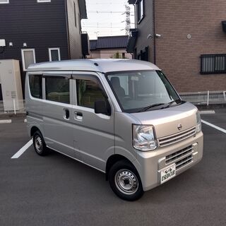 日産 NV100  クリッパーバンのご紹介です。