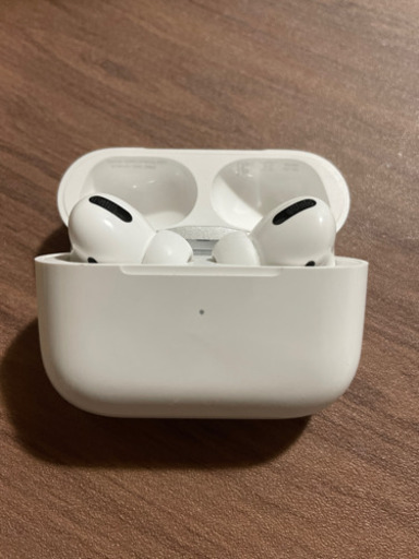 ✨超激安 美品 airpods pro Apple イヤホン✨