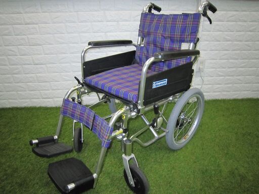 【中古】　車いす介助式（カワムラ　紫　左右タイヤ、チューブ新品交換済み）