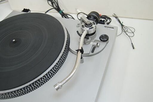 Technics ターンテーブル SL-D3U ダイレクトドライブ レコードプレイヤー ヘッドシェル欠品 テクニクス オーディオ 動作確認済