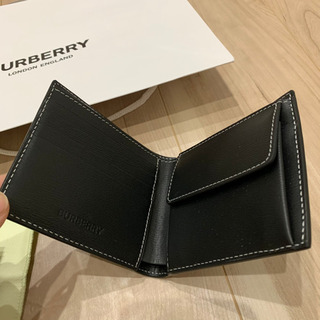 バーバリー　二つ折り財布　美品