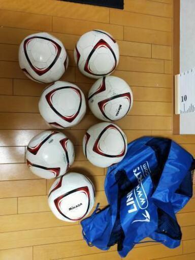 ミカササッカーボール7個サッカーボール入れ袋 うみんちゅ 亀戸のサッカーの中古あげます 譲ります ジモティーで不用品の処分