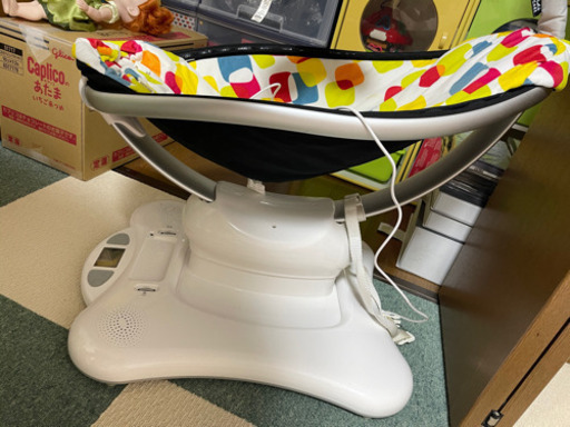 ママルー　電動バウンサー