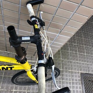 GIANT IDIOM 1 折りたたみ自転車　イエロー　小径スポーツ