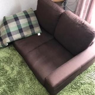 ソファーラグマットダイニングテーブル3点セット