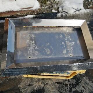 大型用ステンレスナンバー枠です。