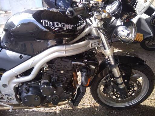 トライアンフ スピードトリプル ブラック TRIUMPH Speed Triple 955i カスタム無し トム・クルーズ仕様 ミッションインポッシブル 英国車