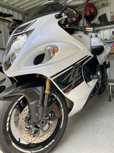 gsx1300r  ハヤブサ　2017モデル極美 gsx1300r ハヤブサ 2017モデル極美 GSX1300R 隼 2017年式 | Moto-Gallery