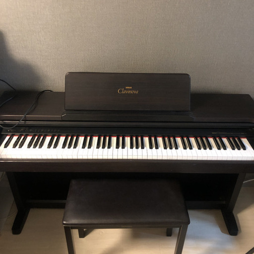 電子ピアノ　YAMAHA Clavinova CLP133