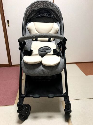 ベビーカー A型 片手でたためる 軽量 新生児 両対面 カルフィットグラン ヤトミ サラリーマン社長 あおば通のベビー用品 ベビーカー バギー の中古あげます 譲ります ジモティーで不用品の処分