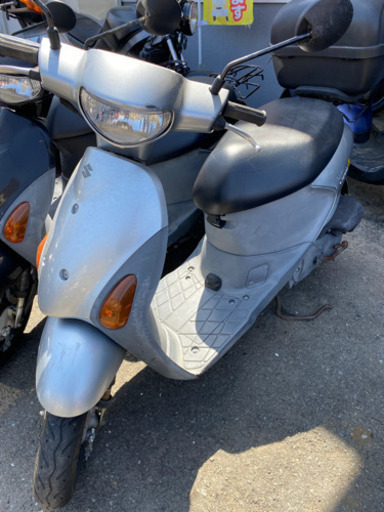 SUZUKI レッツ4 セル始動　4サイクル　原付メットイン　福岡市南区