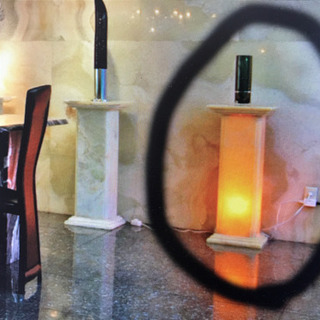 来週2月10日まで　移転の為大幅値下げ　天然大理石　スタンド