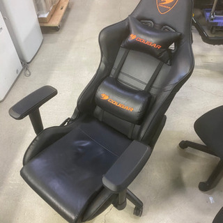 大人気ゲーミングチェア!!COUGAR ARMOR BLACK 大特価！
