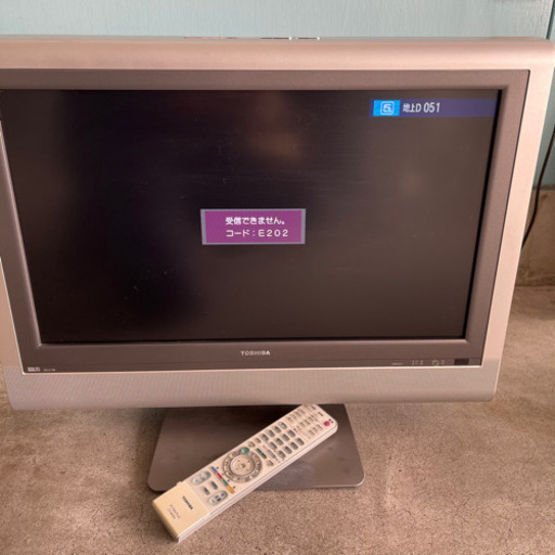 東芝 23型液晶テレビ 23LC100 05年製