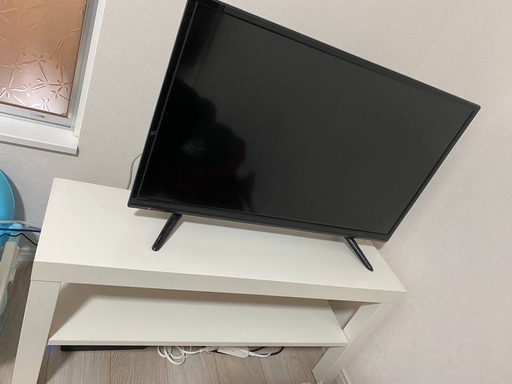 テレビ３２インチ及び良い状態IKEAテレビボード