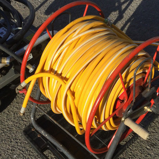 中古 エンジン噴霧器 幅53.5 奥行45 高さ43 （cm） 吸水ホース付き