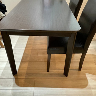 【ネット決済】ニトリのダイニングテーブル　椅子二脚