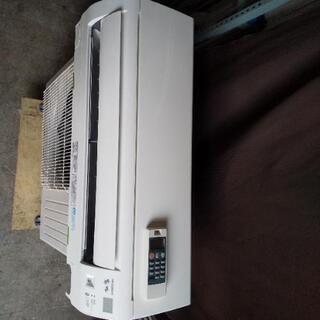 佐賀中古エアコン三菱の2013年2.2KW134番税込み